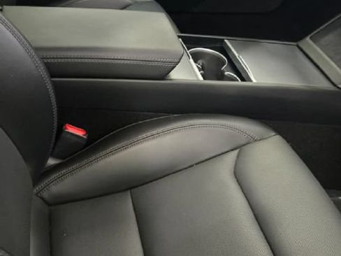 Used 2024 Tesla Model 3 Long Range AWD/4WD image 9