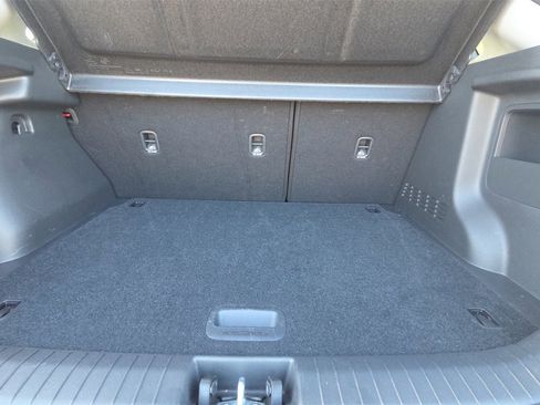 Used 2023 Hyundai Kona SEL image 16