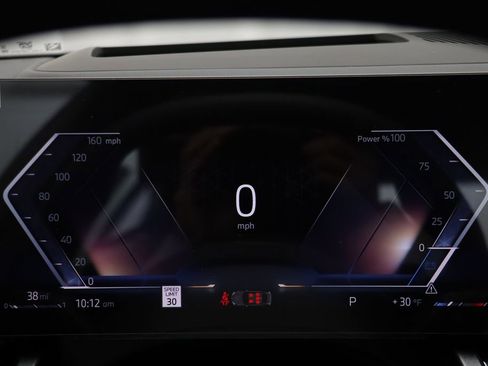 New 2026 BMW 530i xDrive w/ Premium Package AWD/4WD image 9