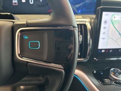 New 2025 Ford Expedition Max Platinum w/ Stealth Performance Package image 27