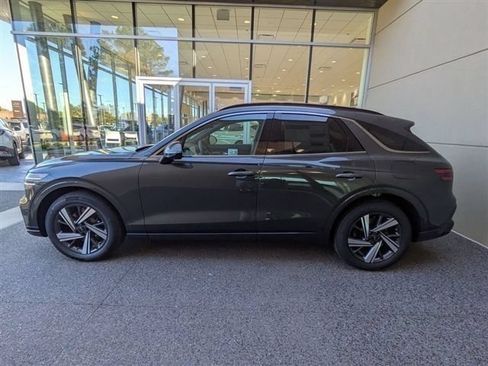 Used 2026 Genesis GV70 3.5T Sport Advanced AWD/4WD image 2