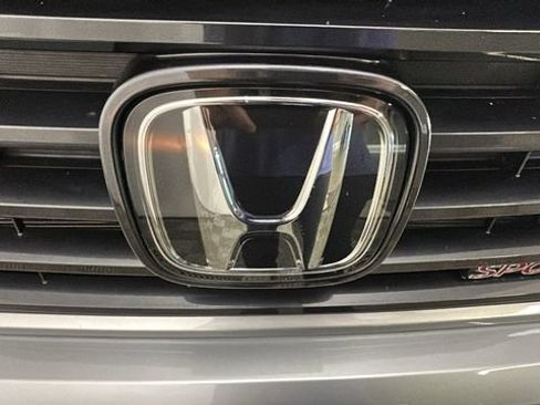 Used 2023 Honda Ridgeline Sport image 8