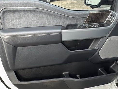 Used 2022 Ford F150 Lightning Lariat w/ Equipment Group 511A High image 10