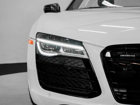 Used 2015 Audi R8 V10 AWD/4WD image 12