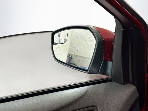 Used 2018 Ford Escape SE image 16