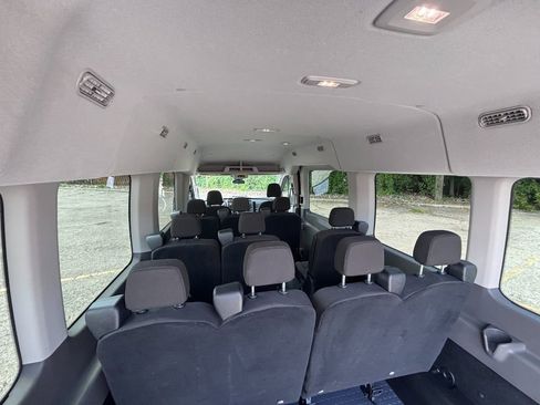 Used 2024 Ford Transit 350 XLT image 8