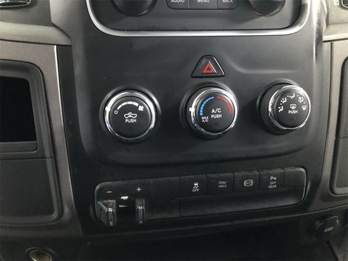 Used 2018 RAM 3500 Tradesman w/ Chrome Appearance Group image 18