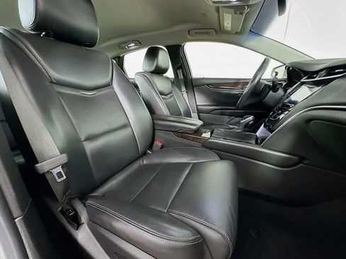 Used 2016 Cadillac XTS Luxury image 15