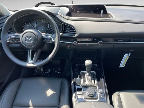 New 2025 MAZDA CX-30 AWD 2.5 S w/ Select Sport Pkg image 9