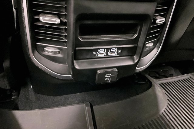 Used 2025 RAM 1500 Big Horn AWD/4WD image 31