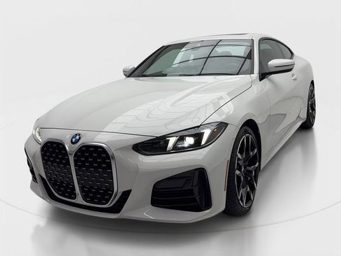 Used 2026 BMW 430i xDrive Coupe w/ M Sport Package AWD/4WD image 4