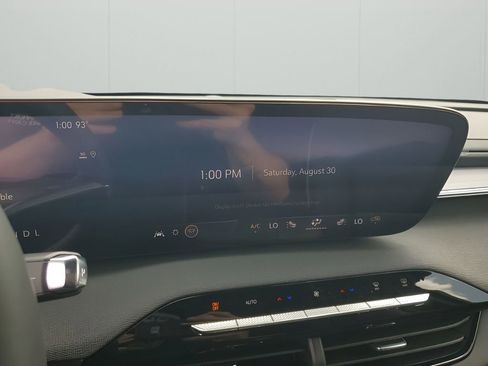 New 2026 Buick Enclave Sport Touring w/ Power Package image 39