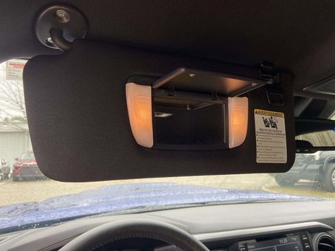 Used 2023 Toyota Tacoma TRD Sport w/ Advanced Technology Package image 26