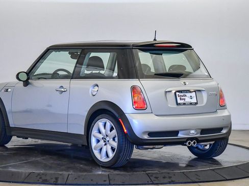 Used 2003 MINI Cooper S image 2