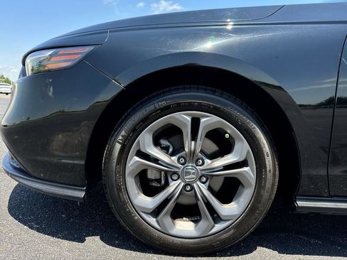 Used 2024 Honda Accord EX image 10
