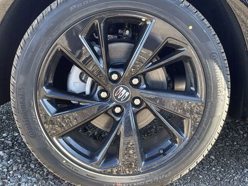 New 2026 Buick Envision Sport Touring AWD/4WD image 34