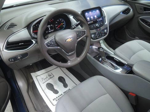 Used 2019 Chevrolet Malibu LT image 5