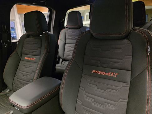 New 2026 Nissan Frontier PRO-4X w/ Pro-4x Convenience Package image 14