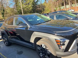 Used 2025 Hyundai Kona SEL video 2