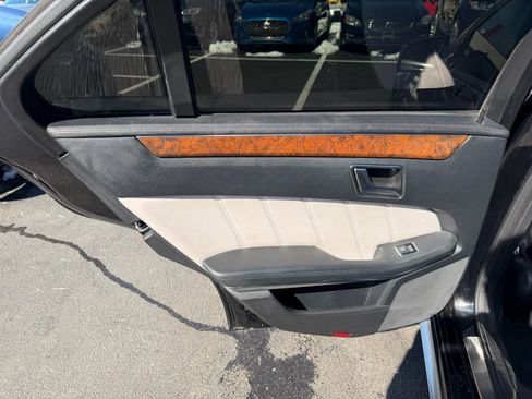 Used 2014 Mercedes-Benz E 63 AMG S-Model image 12