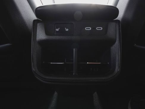 Used 2024 Dodge Charger R/T Scat Pack w/ Plus Group image 32