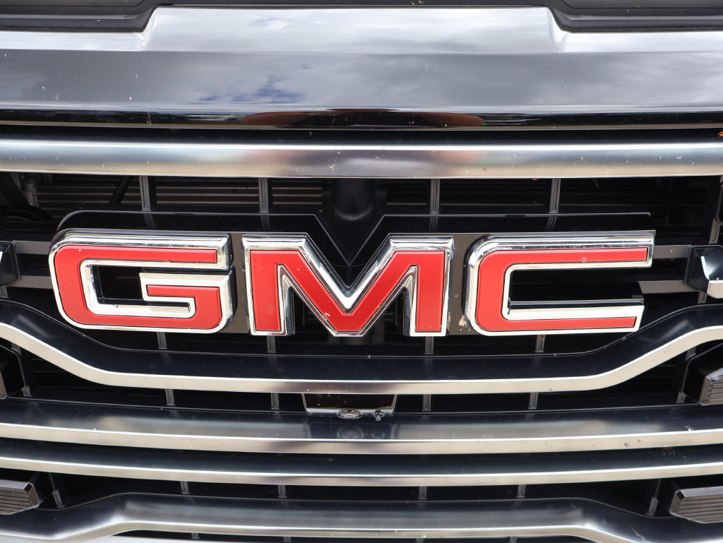 Used 2026 GMC Sierra 1500 AT4 w/ AT4 Premium Package AWD/4WD image 31