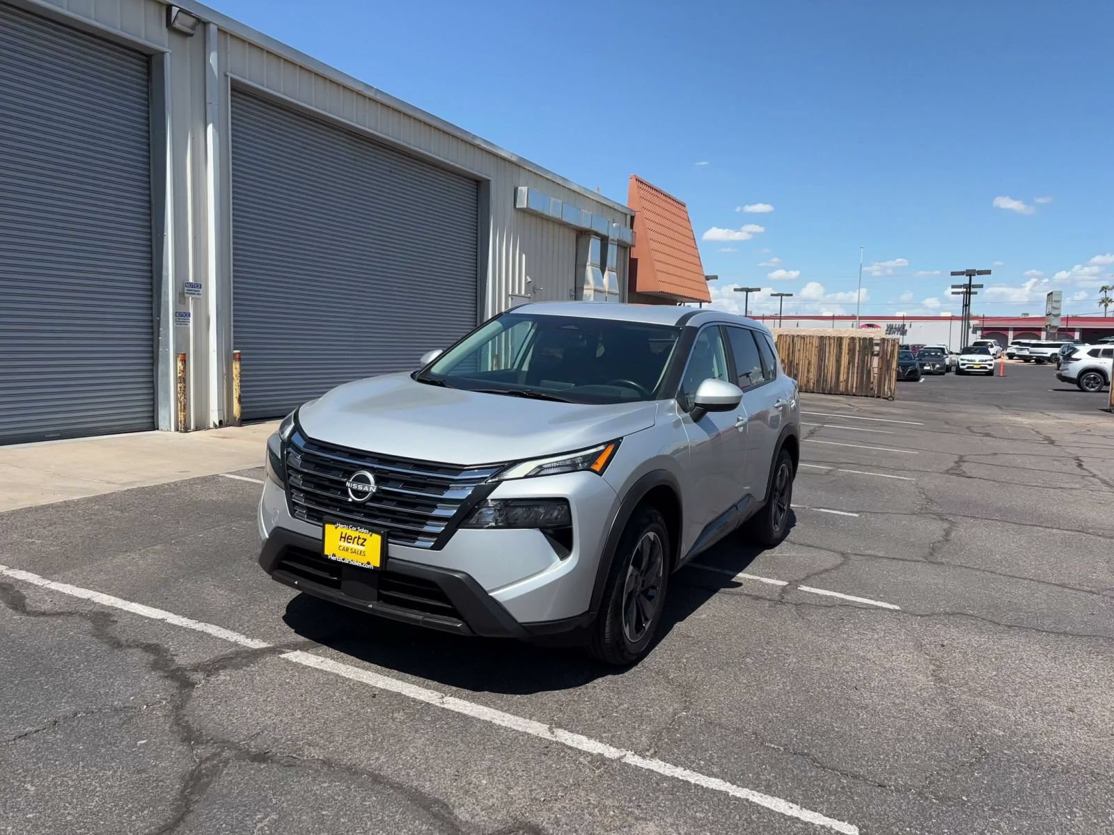 Used 2025 Nissan Rogue SV FWD image 6