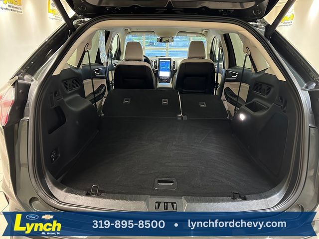 Used 2024 Ford Edge Titanium AWD/4WD image 22