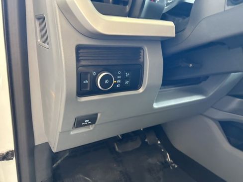 Used 2025 Ford F350 XLT w/ FX4 Off-Road Package AWD/4WD image 44