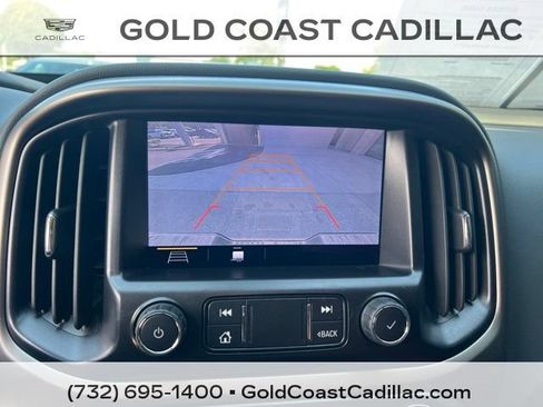 Used 2022 Chevrolet Colorado Z71 w/ Z71 Midnight Edition AWD/4WD image 18