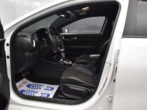 Used 2023 Kia Forte GT-Line image 14