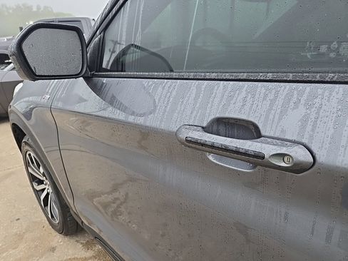 Used 2022 Ford Explorer ST-Line image 27