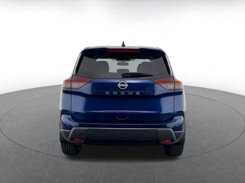 Used 2025 Nissan Rogue SV FWD image 8