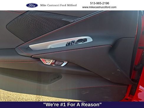 Used 2024 Chevrolet Corvette Stingray Coupe RWD image 10