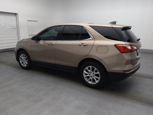 Used 2018 Chevrolet Equinox LT FWD image 3