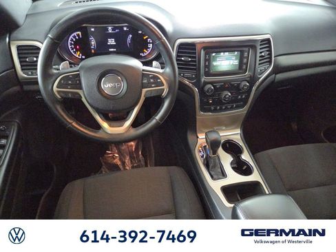 Used 2017 Jeep Grand Cherokee Laredo image 18