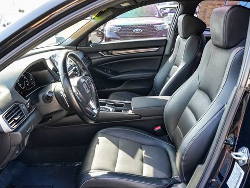 Used 2021 Honda Accord Sport image 17