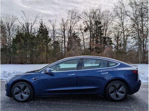 Used 2020 Tesla Model 3 Long Range image 4