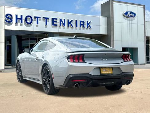 Used 2024 Ford Mustang GT Premium RWD image 7