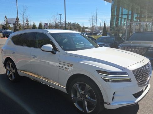 Used 2024 Genesis GV80 3.5T w/ Prestige Package image 8