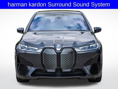 Used 2024 BMW iX xDrive50 w/ Sport Package AWD/4WD image 11