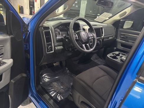 Used 2020 RAM 1500 Classic Warlock w/ Electronics Group image 16