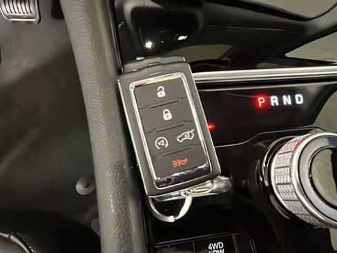 Used 2023 Jeep Grand Cherokee 4WD 4xe image 22