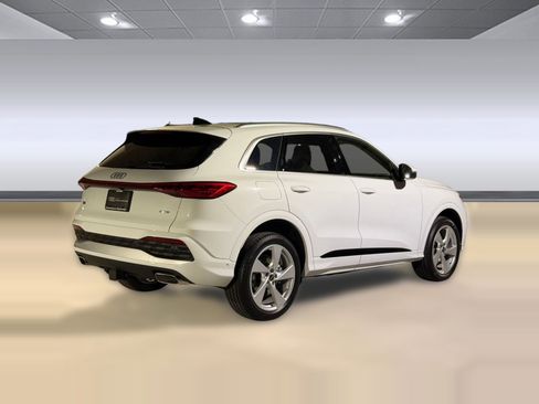 New 2025 Audi Q5 Premium Plus image 9