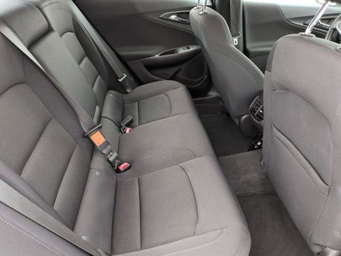 Used 2024 Chevrolet Malibu LT image 28