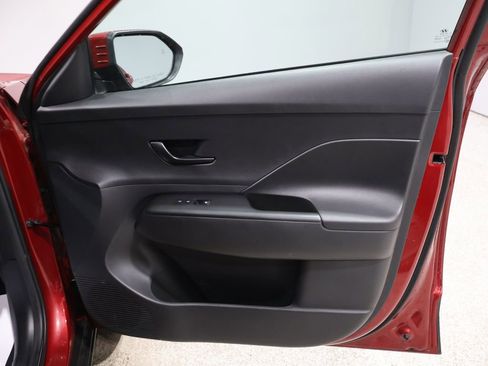 Used 2024 Hyundai Kona SEL image 23