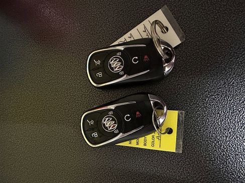 Used 2021 Buick Encore GX Select image 26