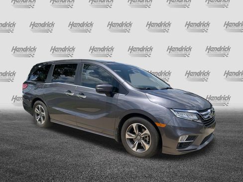 Used 2019 Honda Odyssey Touring image 2