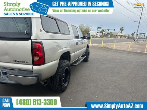 Used 2005 Chevrolet Silverado 1500 LT w/ Light Duty Power Package AWD/4WD image 12