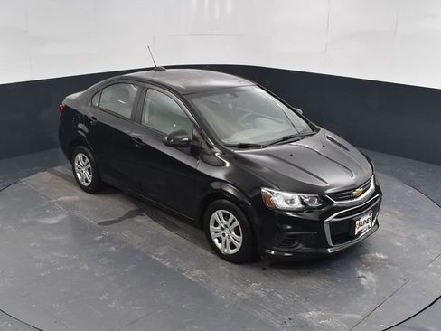 Used 2017 Chevrolet Sonic LS image 27